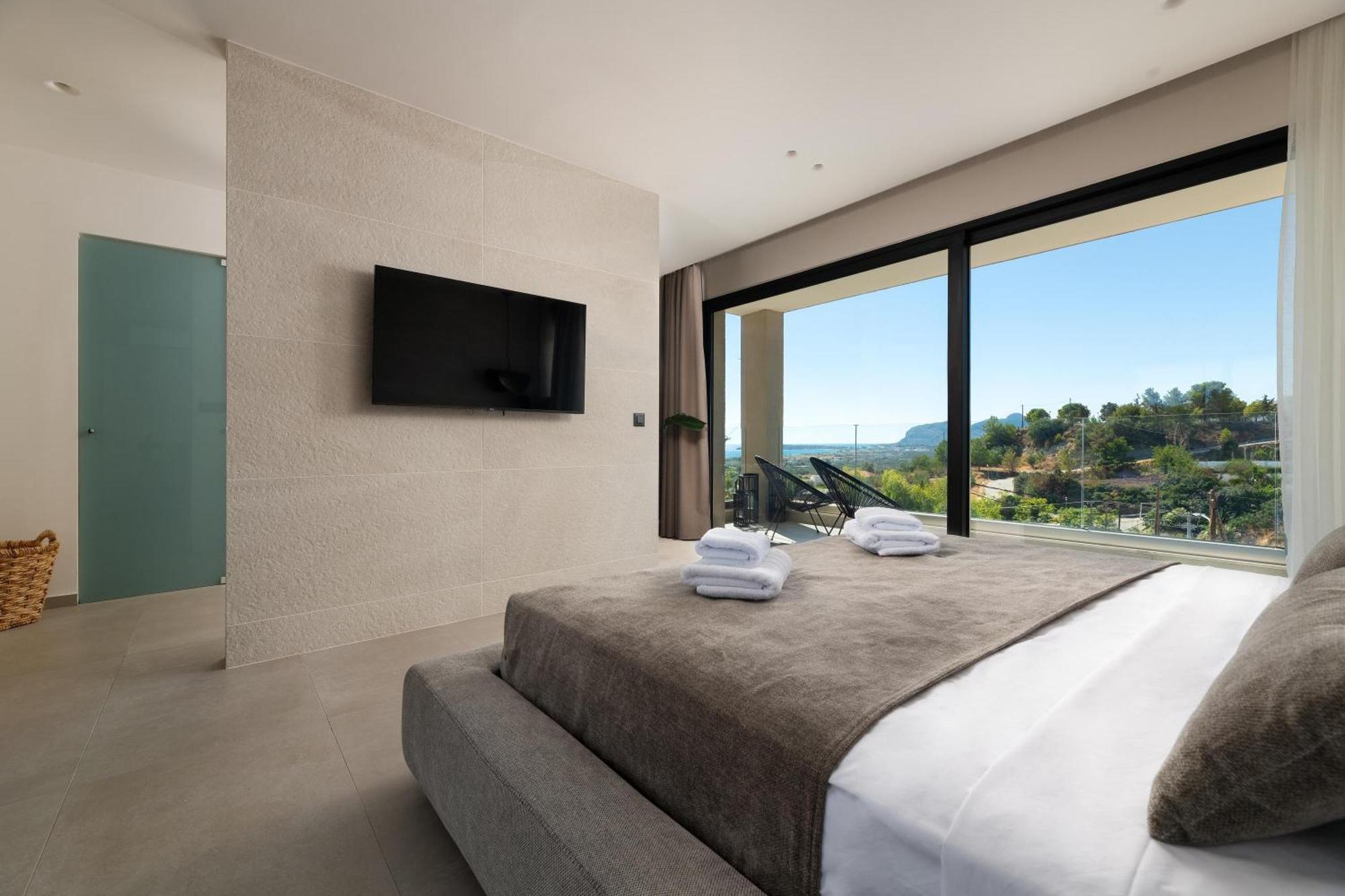 Villa Mirena Luxury Living-mirena *